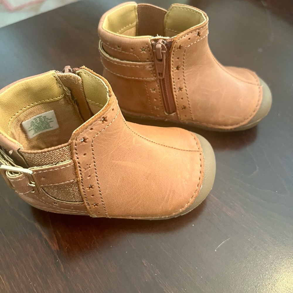 Stride Rite Girls' Agnes Soft Motion Boots (Infant)